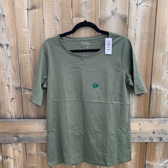 L.L. Bean Tops - NWT L.L Bean Olive Green Cotton T-Shirt size Large
